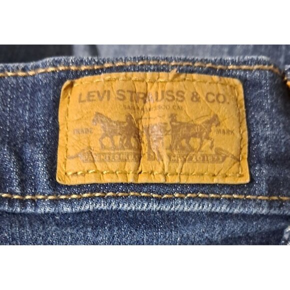 Levis Womens 512 Perfectly Slimming Straight Leg Capri Denim Jeans Size 8 Made I - Picture 10 of 11